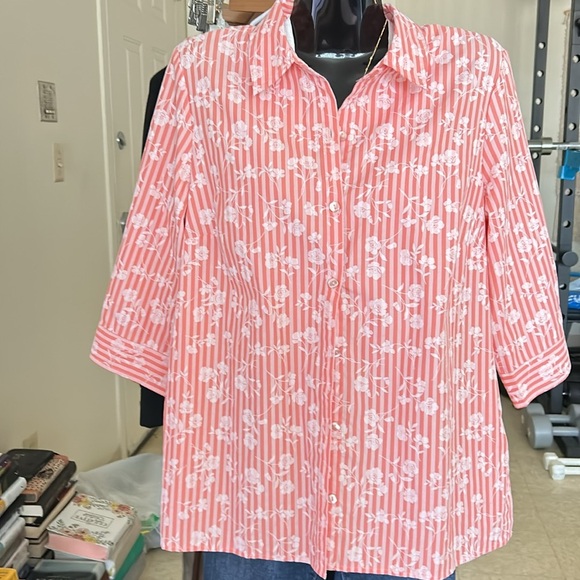 Peach Floral Shirt - Picture 4 of 9